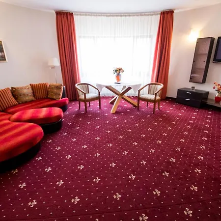 Amadeus Szálloda 3*